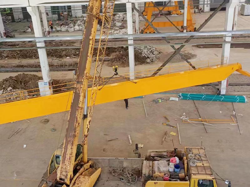 歐式電動(dòng)雙梁起重機(jī) 歐式電動(dòng)雙梁起重機(jī)