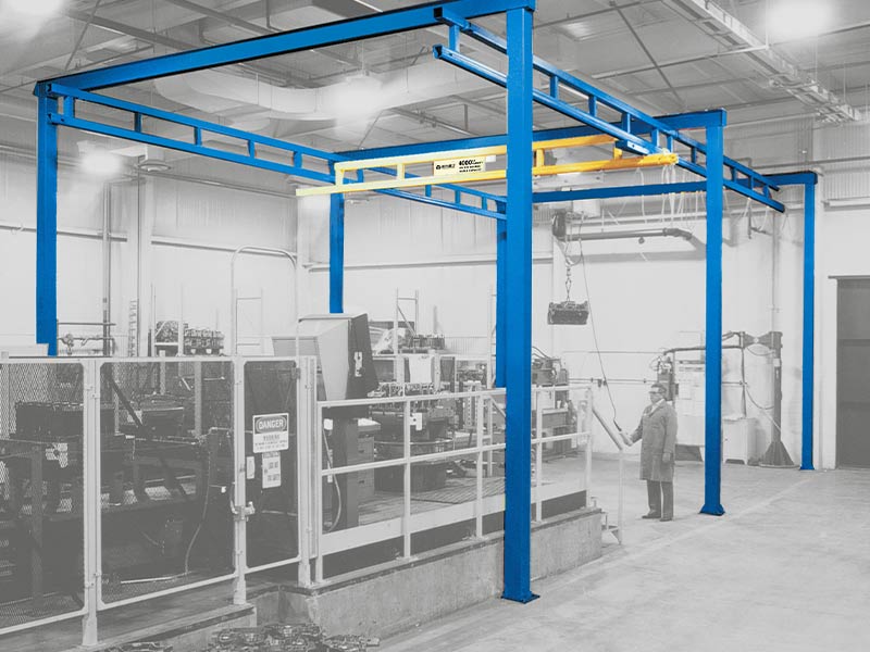 自立式框架起重機